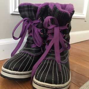 Girls Sz 3 1/2 Snow Boots